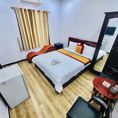 Khach San Sao Mai Hotel Ho Chi Minh-stad Buitenkant foto