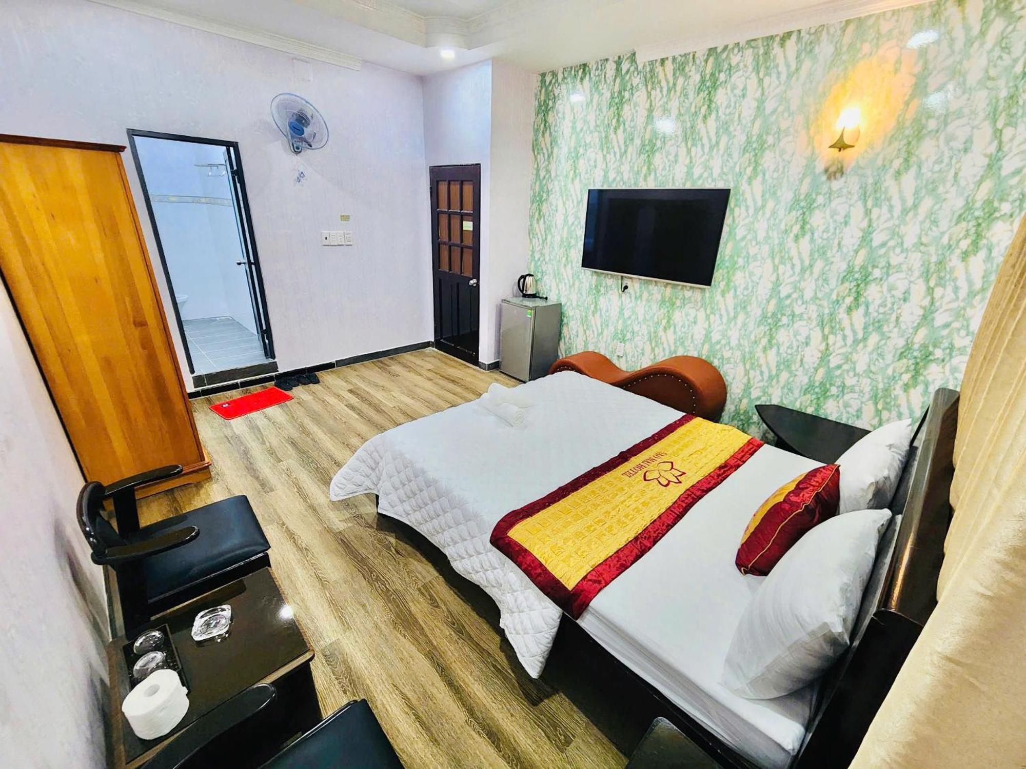 Khach San Sao Mai Hotel Ho Chi Minh-stad Buitenkant foto